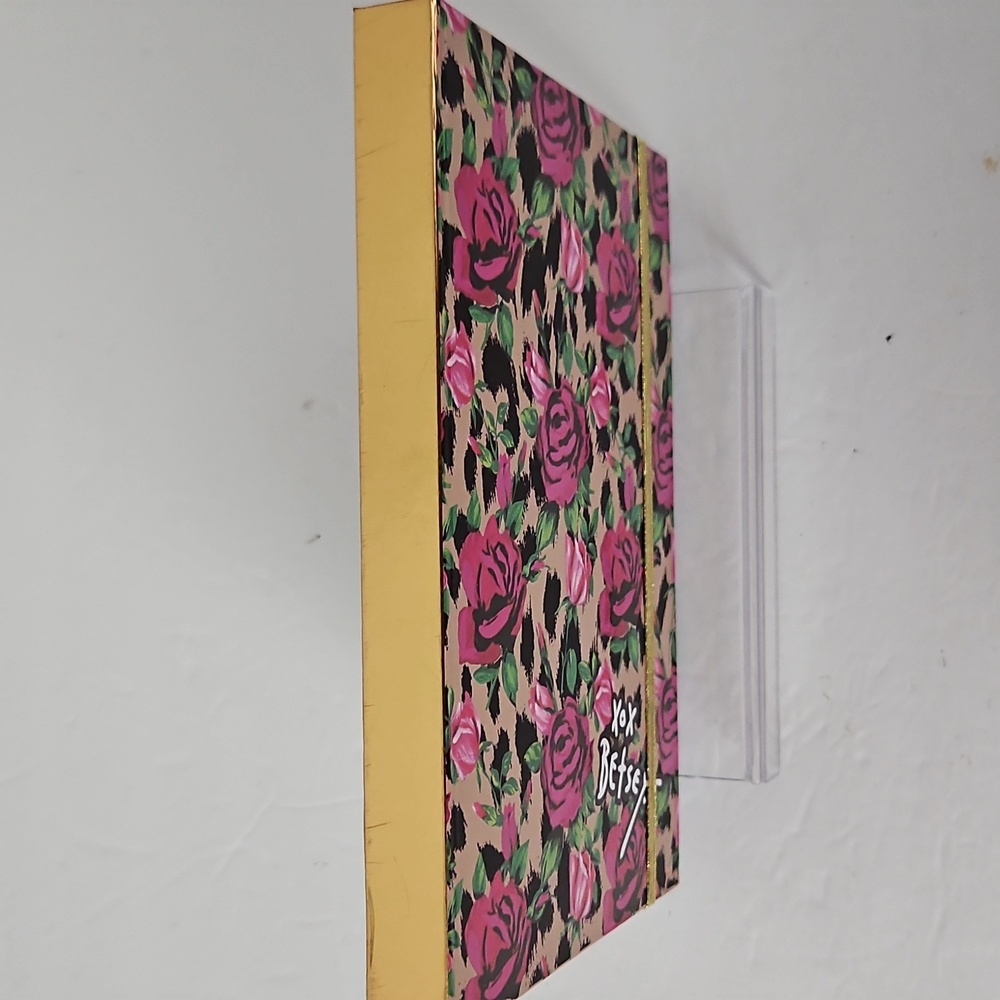 Betsey Johnson NWT "ROSES" Notebook/Journal - Picture 6 of 6